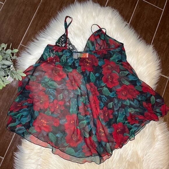 Victoria’s Secret gold label red floral babydoll sz medium - Picture 4 of 4